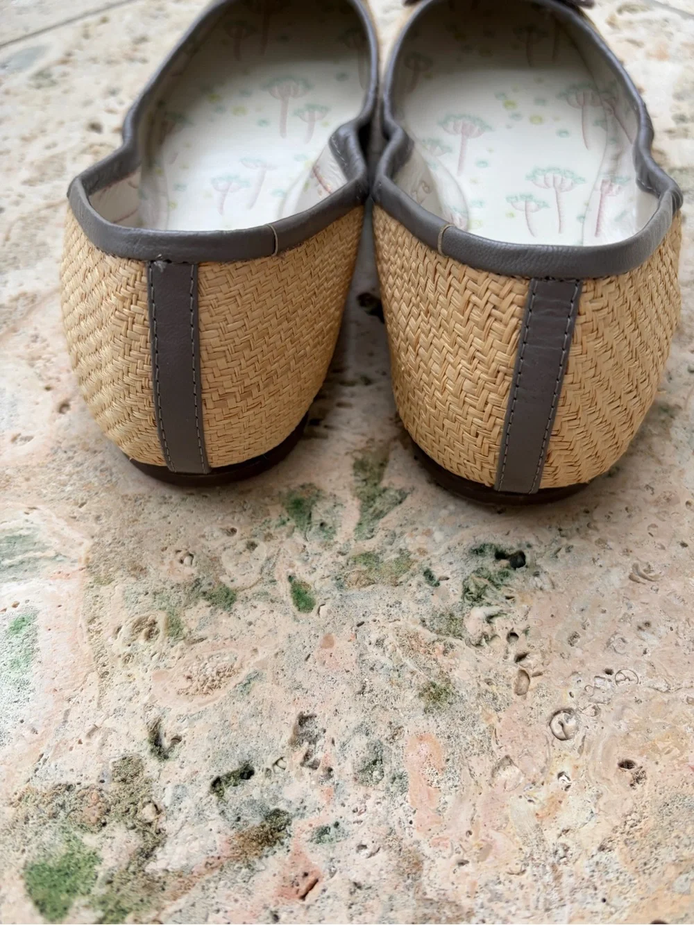 Woven Raffia Bow Ballet Flats in Natural and Gray